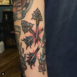 Broken Arrow All Side Moving Tattoo 