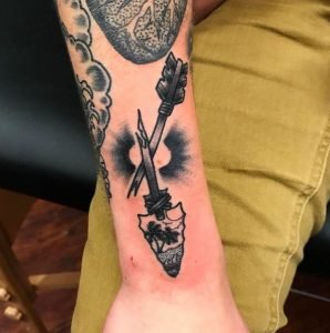 Broken Arrow Black Tattoo 