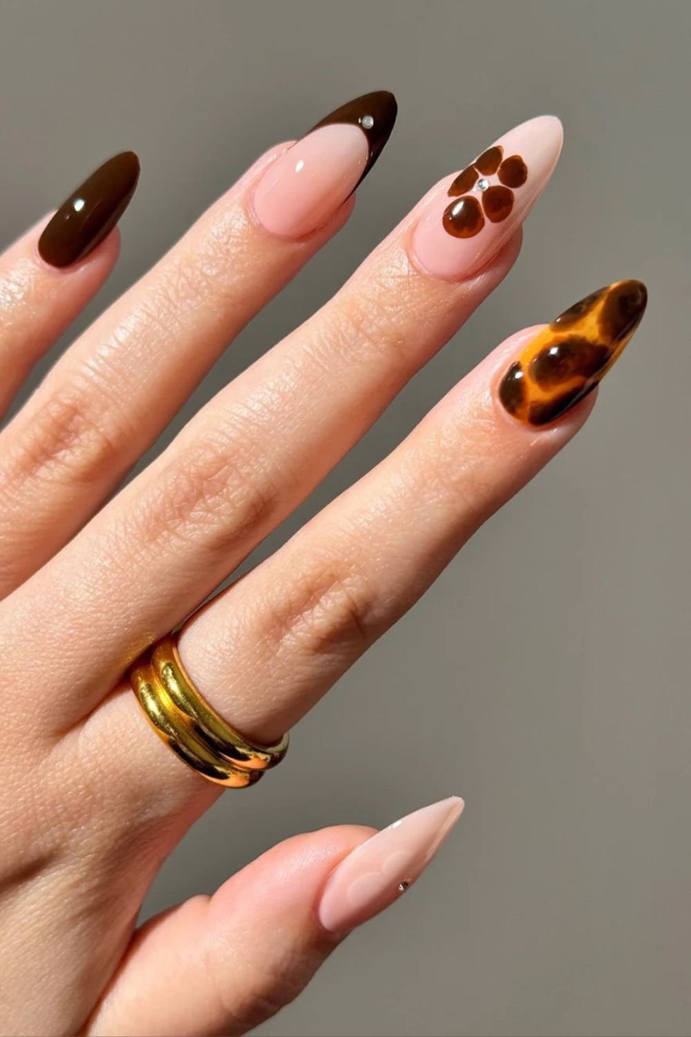 Tortoiseshell Nails